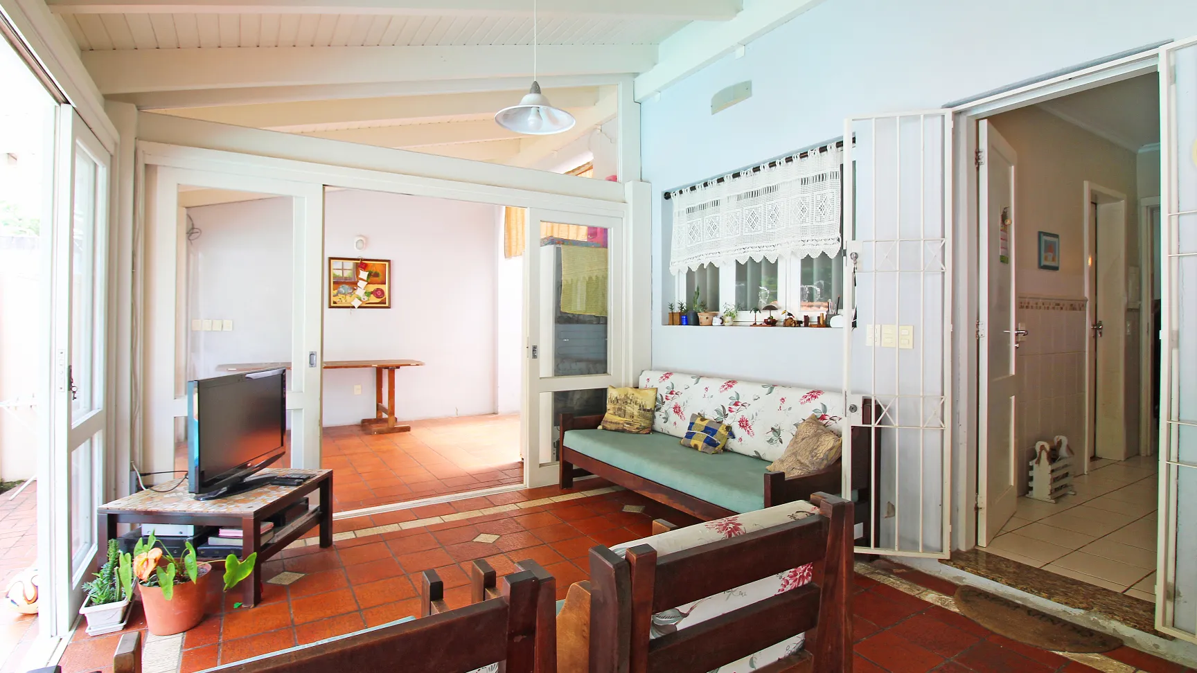 salinha com os sofas